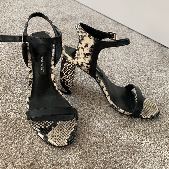 Nine West Shoes - Nine West Snake Skin Heels